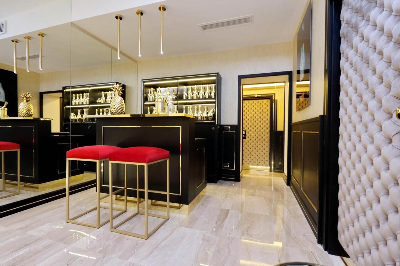 Spanish Hills Collection Luxury Suites & Jacuzzi Roma Exterior foto